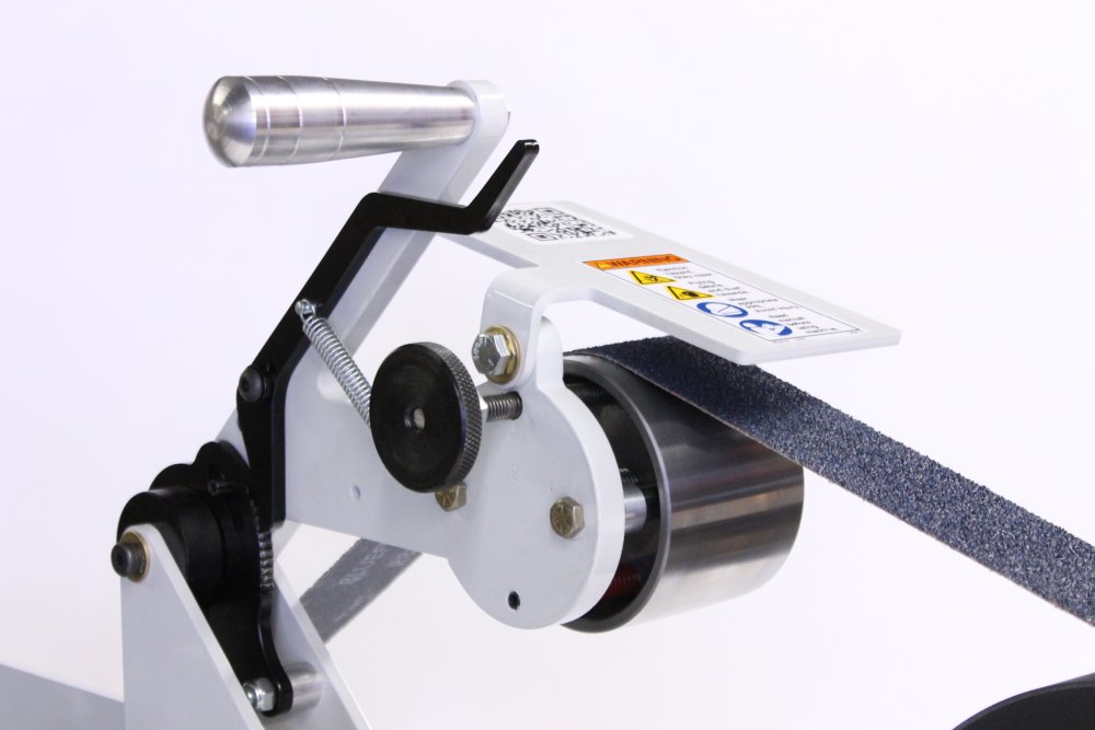 Ratcheting belt tension